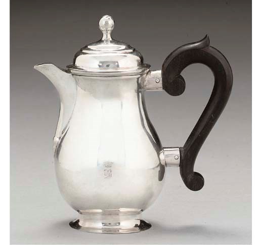 AN 18TH CENTURY HUNGARIAN SILVER HOT MILK OR HOT WATER JUG,