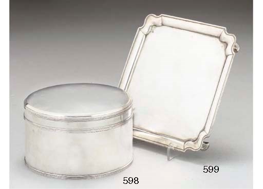 A 19TH CENTURY DUTCH SILVER BISCUIT BOX,