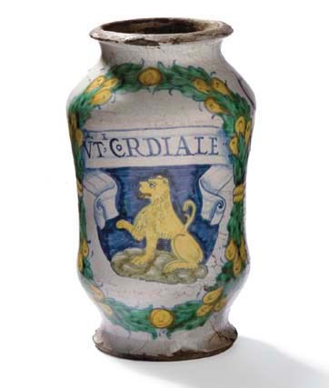 ALBARELLO ARMORIE ET DATE EN MAJOLIQUE DE FAENZA DU XVIEME SIECLE