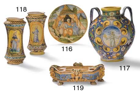 VASE BOULE A DEUX ANSES EN MAJOLIQUE ITALIENNE (VENISE) DU XVIEME SIECLE