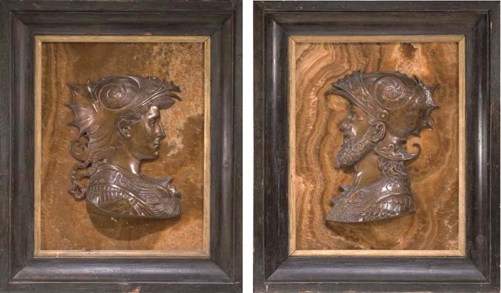 PAIRE DE BAS-RELIEFS DU MILIEU DU XIXEME SIECLE