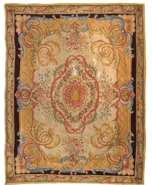TAPIS DANS LE GOUT DE LA SAVONNERIE