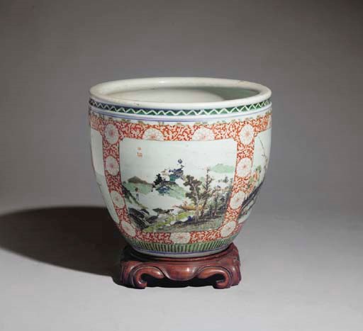 CACHE-POT EN PORCELAINE DE LA FAMILLE VERTE