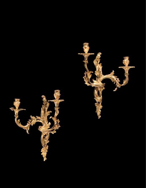 PAIRE D'APPLIQUES D'EPOQUE LOUIS XV