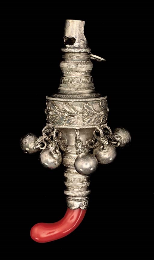 A GEORGE III COMBINATION CHILD'S WHISTLE AND RATTLE
