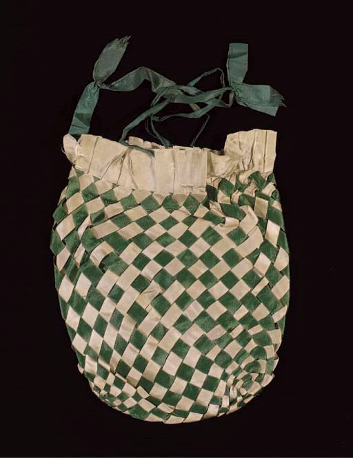 EARLY 19TH CENTURY RETICULES