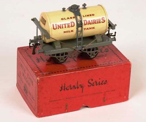 A Hornby Series United Dairies Milk Tank Wagon