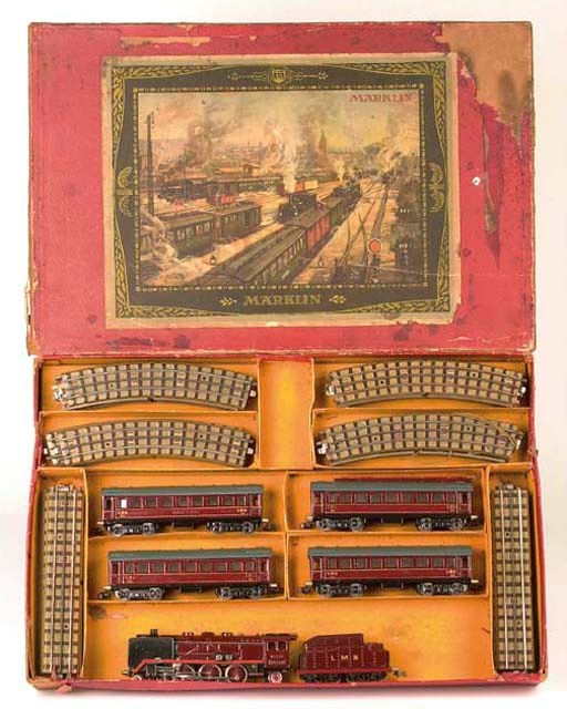 A rare pre-war Märklin 00 Gauge British-export LMS Pacific Set