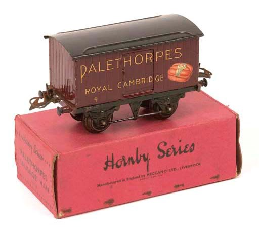 Hornby Series two- and four-axle Mixed Rolling Stock and Accessories