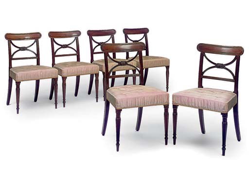 A SET OF SIX MAHOGANY DINING CHAIRS