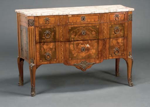 COMMODE A RESSAUT DE STYLE TRANSITION