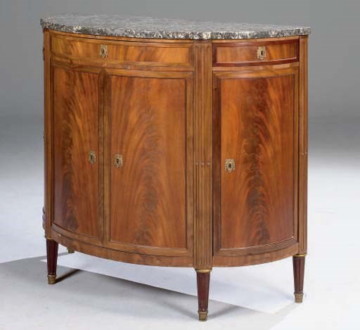 CONSOLE DEMI-LUNE DE STYLE LOUIS XVI