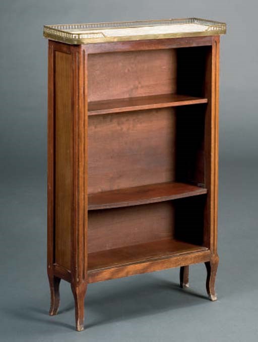 BIBUS DE STYLE LOUIS XVI