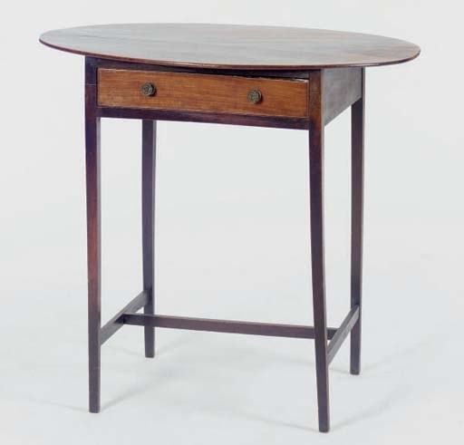 AN ENGLISH MAHOGANY OVAL TOPPED TABLE,