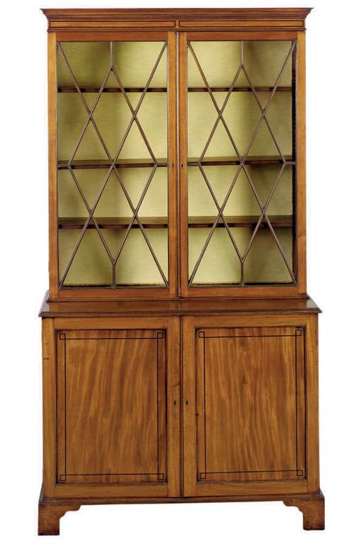 A GEORGE III MAHOGANY LIBRARY BOOKCASE,