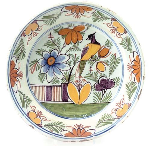 A DELFT POLYCHROME CHARGER