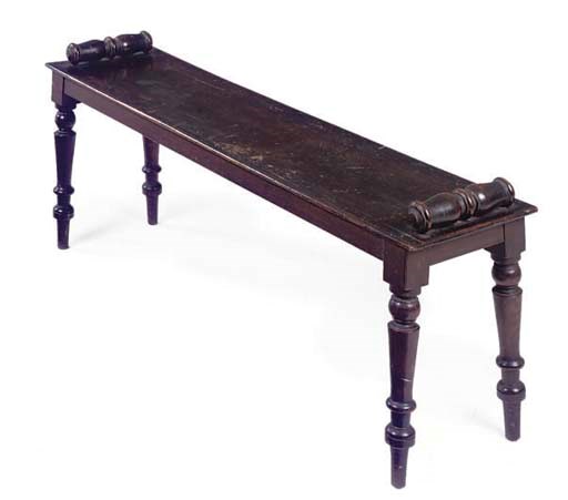 A VICTORIAN OAK HALL BENCH