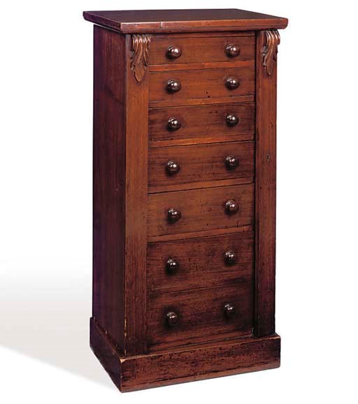 A VICTORIAN MAHOGANY WELLINGTON CHEST