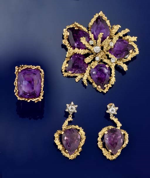 A SMALL GROUP OF AMETHYST AND DIAMOND JEWELLERY