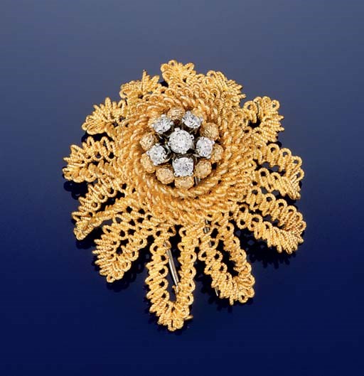 A DIAMOND BROOCH, BY CARTIER