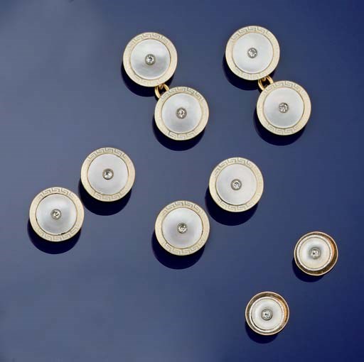 A GENTLEMAN'S DIAMOND, MOTHER-OF-PEARL AND ENAMEL DRESS SET