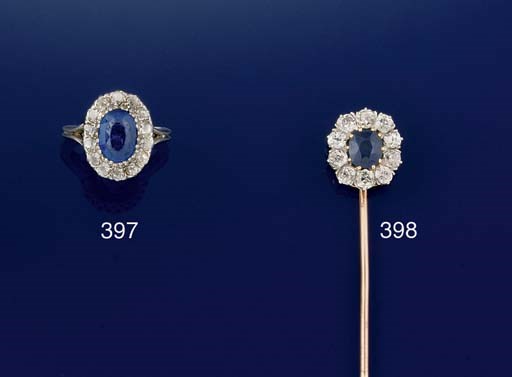 A diamond and sapphire cluster ring