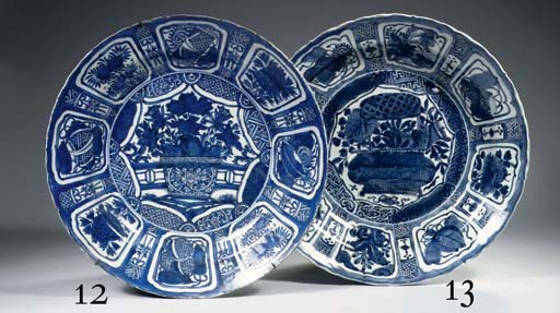 A blue and white 'Kraak porselein' dish
