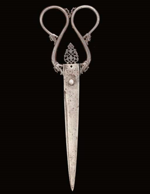 A PAIR OF SAFAVID STEEL SCISSORS