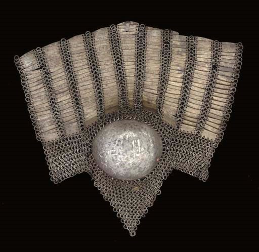 AN AQQUYUNLU SILVER INLAID STEEL KNEE-GUARD
