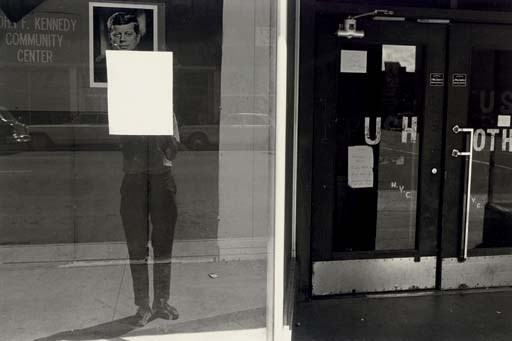 LEE FRIEDLANDER (b. 1934)