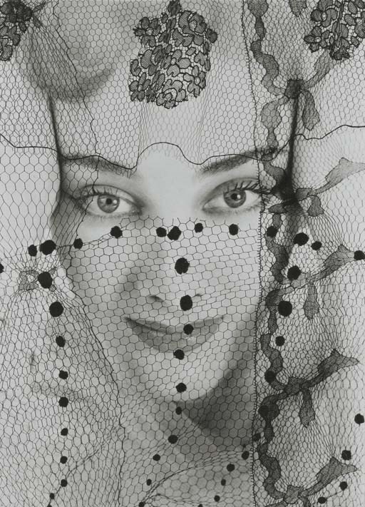ERWIN BLUMENFELD (1897-1969)