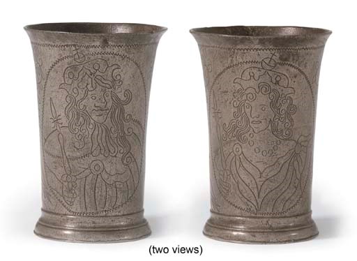 AN ENGLISH WRIGGLEWORK PEWTER BEAKER DECORATED WITH PORTRAITS OF WILLIAM AND MARY