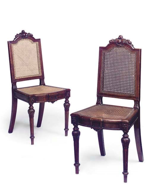 A PAIR OF FRENCH WALNUT SIDE CHAIRS