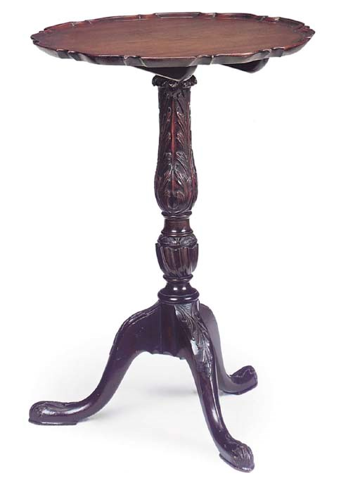A MAHOGANY TRIPOD TABLE