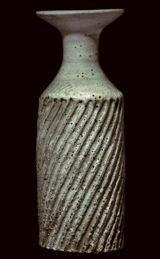 LUCIE RIE