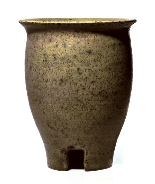 LUCIE RIE