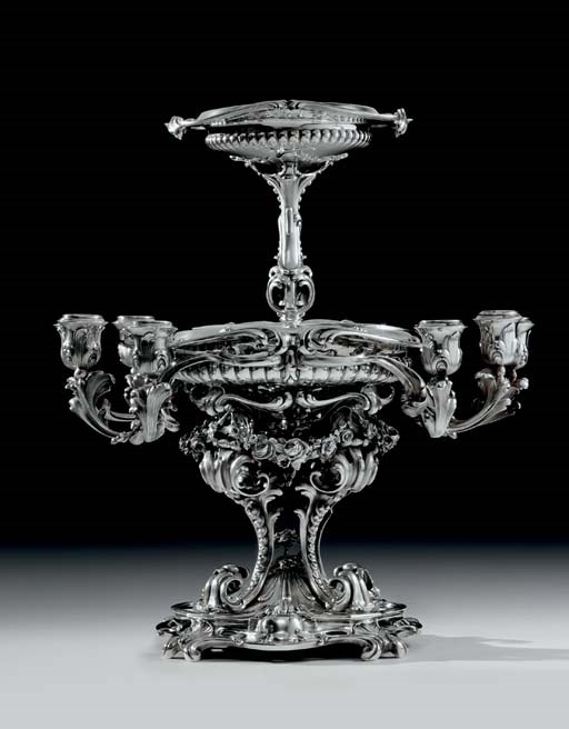 A FINE VICTORIAN SILVER CENTERPIECE CANDELABRUM