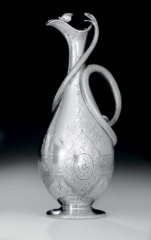 A VICTORIAN SILVER CLARET JUG
