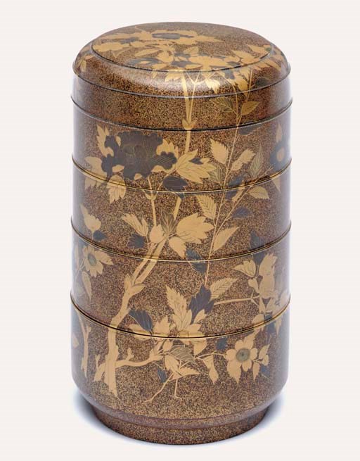 A FINE CYLINDRICAL JUBAKO [FOOD CONTAINER]