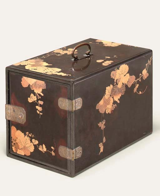 A LACQUER KODANSU