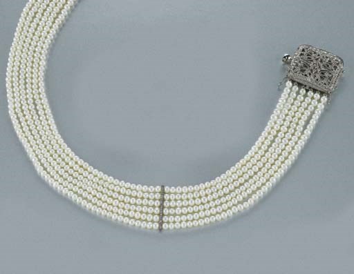 COLLANA IN PERLE COLTIVATE E BRILLANTI