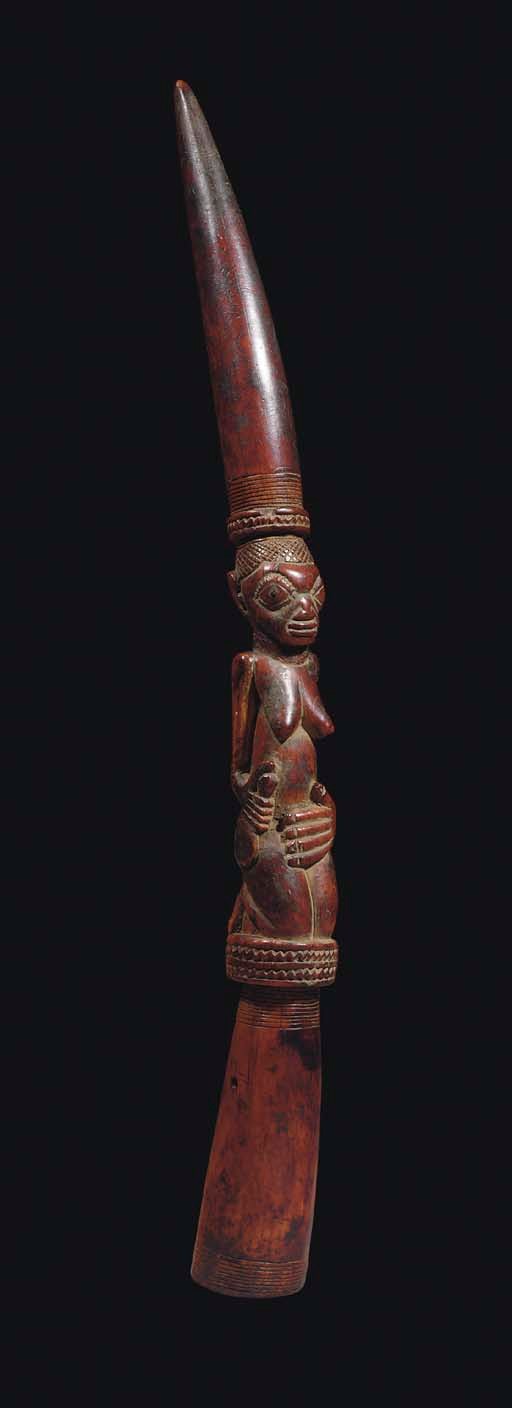 OUTIL DE DIVINATION YOROUBA EN IVOIRE