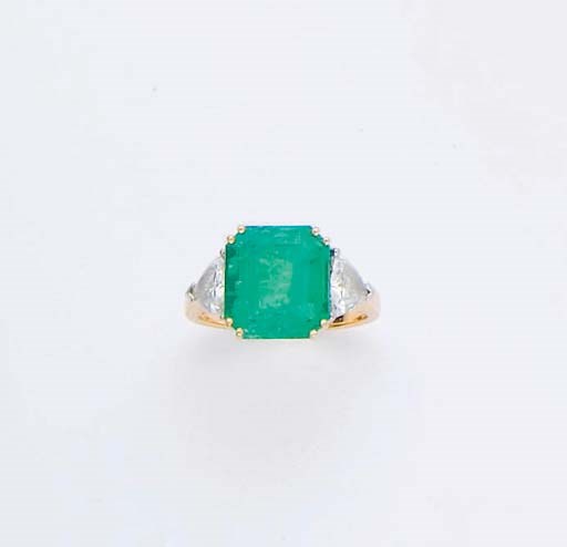 BAGUE EMERAUDE ET DIAMANTS, PAR GUBELIN