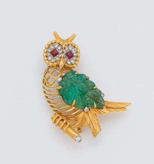 BROCHE HIBOU EMERAUDES, RUBIS ET DIAMANTS, PAR CARTIER