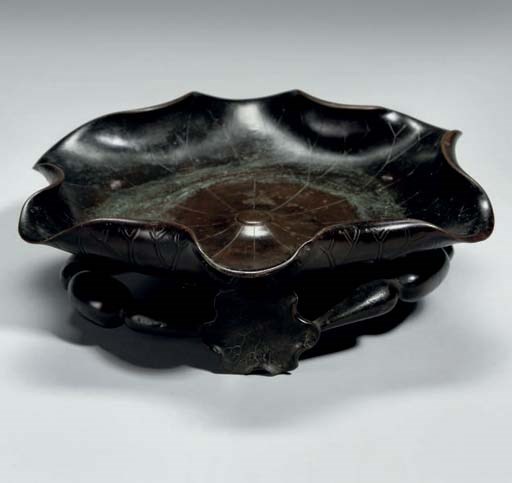A bronze lotus leaf censer, 19th century