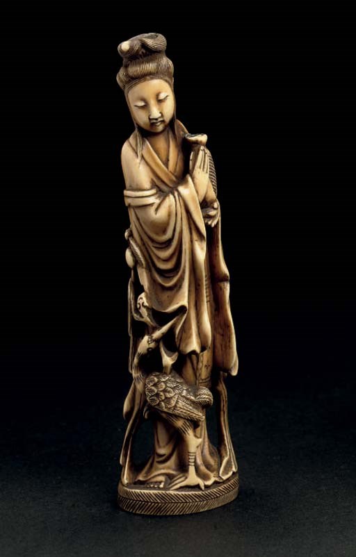 A Chinese ivory figure of Guanyin, 19th Century