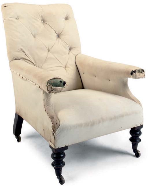 A MID VICTORIAN MAHOGANY ARMCHAIR