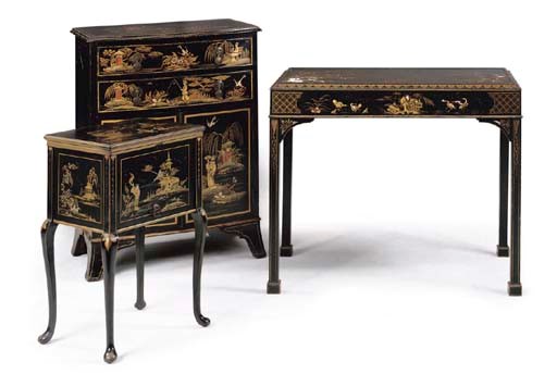 A JAPANNED CENTRE TABLE