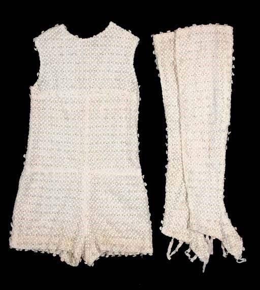 ANDRE COURREGES DAISY HOT PANT OUTFIT WITH LEGGINGS, 1970S