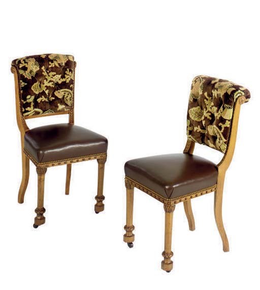 A SET OF SIX LATE VICTORIAN LEATHER AND CHENILLE UPHOLSTERED CARVED OAK DINING CHAIRS,